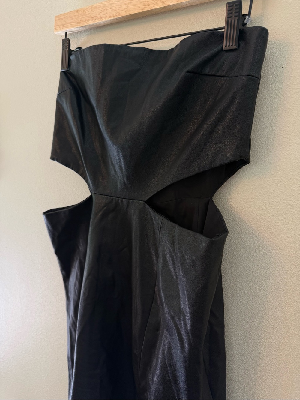 Amanda Uprichard Kloss Mini Dress Black Faux Leather Cutout Strapless S - Picture 5 of 8